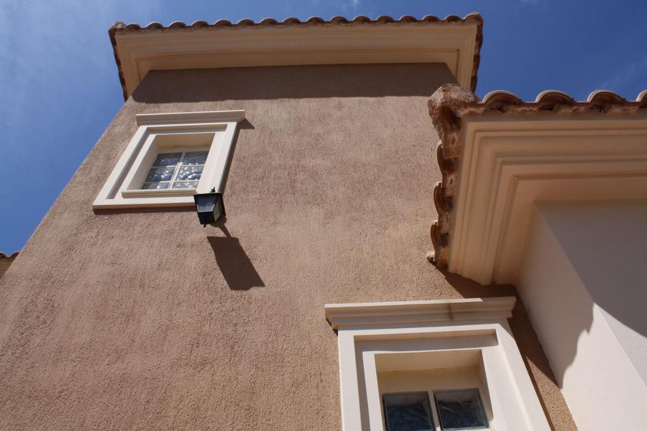 Traditional Villa Mandola Livathos  Exterior photo